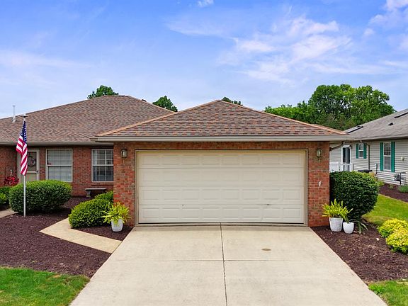 2nd image of 6 Wedgewood Dr