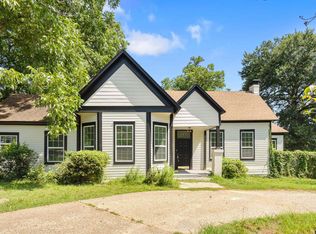 210 N Morrison St, Athens, TX 75751