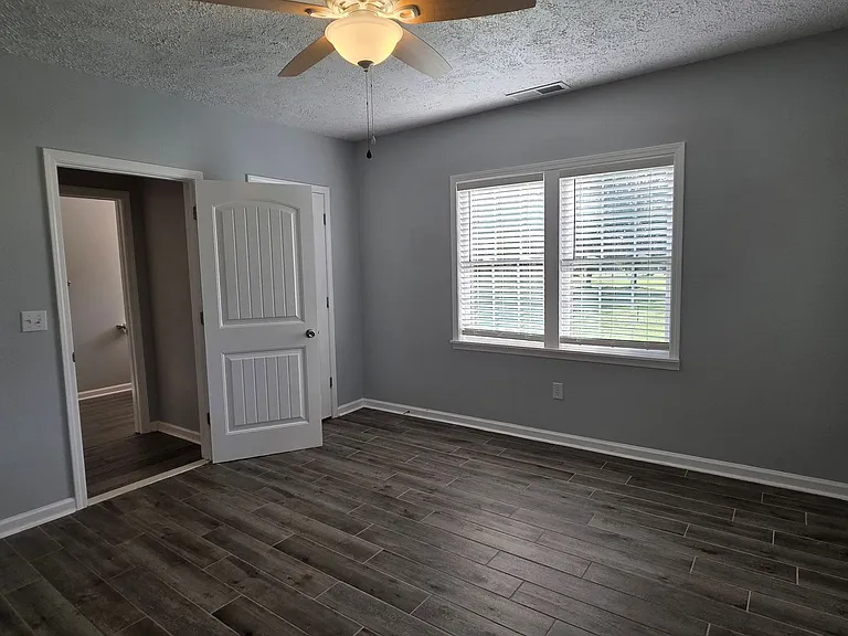 499 Central Ave — Photo 21