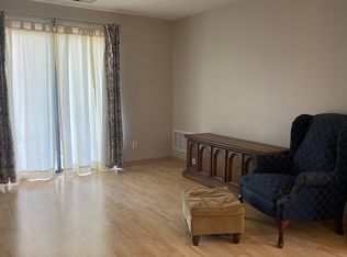 518 Riddle Rd UNIT 5, Cincinnati, OH 45220