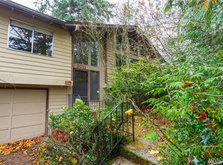 3011 Crest Ct, Bellingham, WA 98226