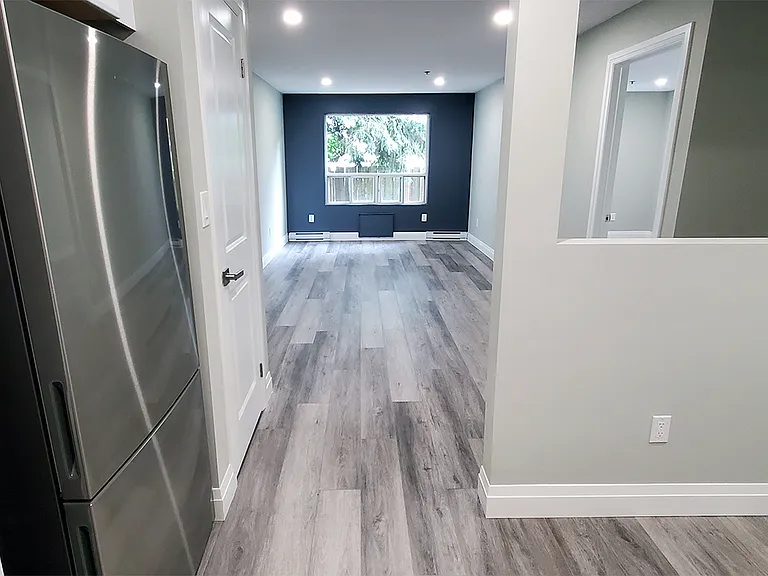 575 Lake St — Photo 13