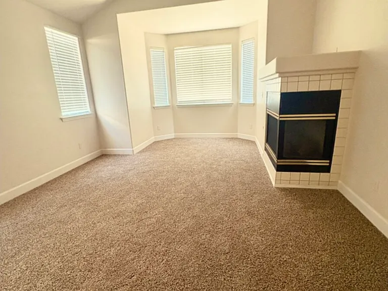 5808 W Fir Ave — Photo 6
