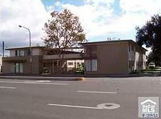 902 E 17th St APT 18, Santa Ana, CA 92701