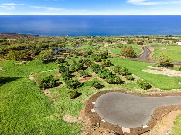 81-6471 Laukapalala Way #202, Kealakekua, HI 96750