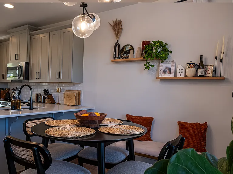 2047 Belmont Terraces Ln — Photo 12