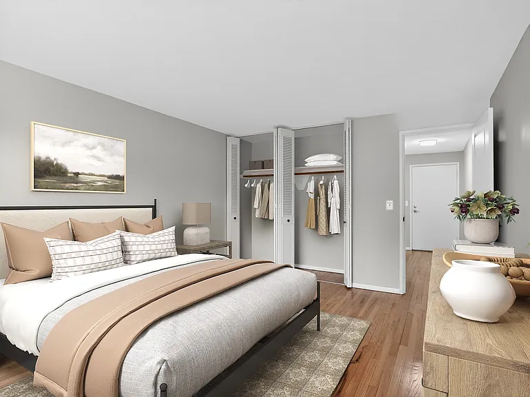 Welcome to Eagle Rock Apartments at West Hartford, where modern design meets comfort. This inviting bedroom features ample closet space and stylish decor, creating an ideal retreat. Schedule a tour today to envision your new home!