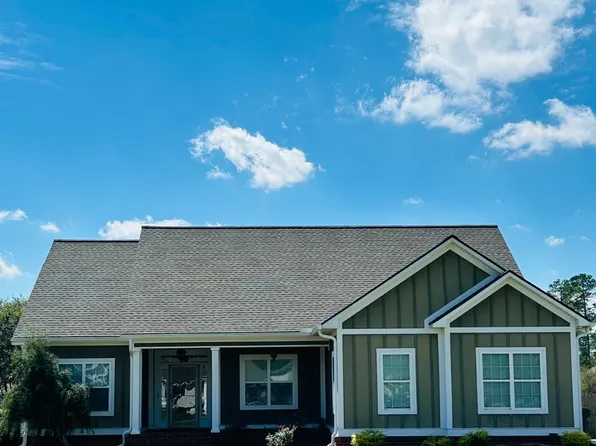 14 Pearl St SE, Moultrie, GA 31788