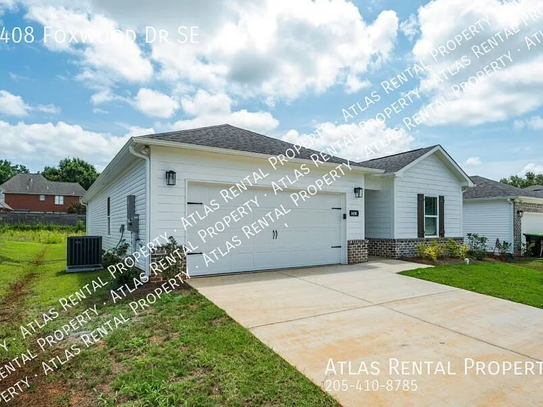 4408 Foxwood Dr — Photo 3