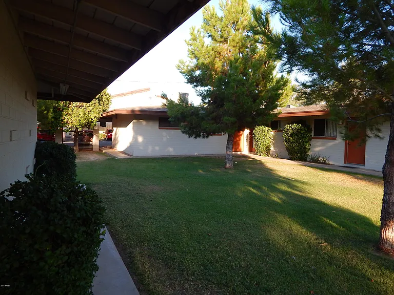 2103 S Granada Dr #8 — Photo 26
