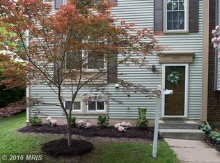 5409 Long Boat Ct, Fairfax, VA 22032