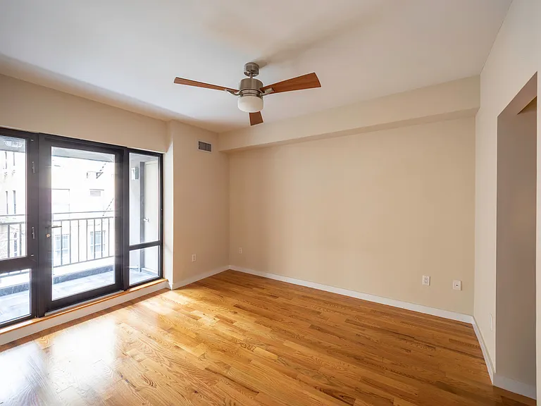 525 W 133rd St #5B — Photo 9
