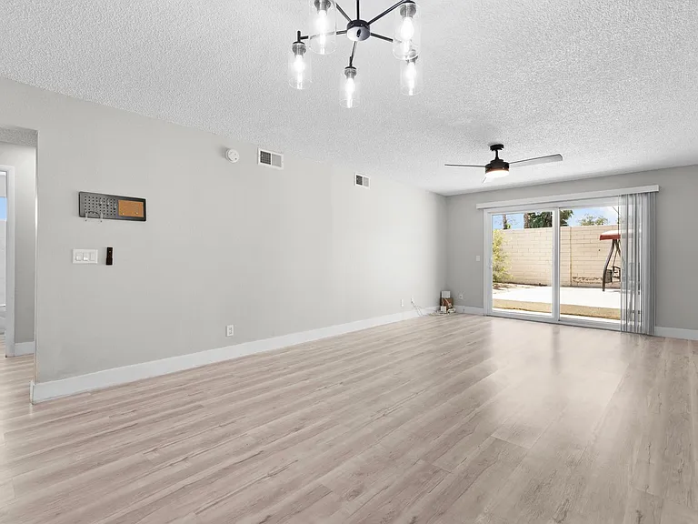 1783 Jupiter Ct #A — Photo 8