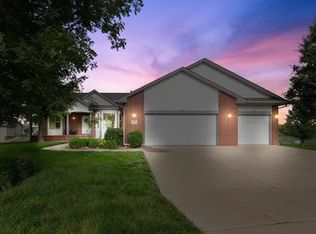 10213 E Stafford Ct, Wichita, KS 67207
