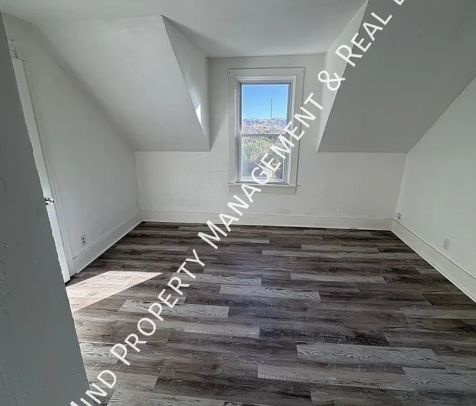 27 Montcalm St #3 — Photo 7