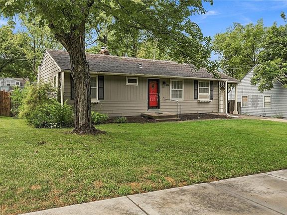 2nd image of 7208 Cherokee Dr