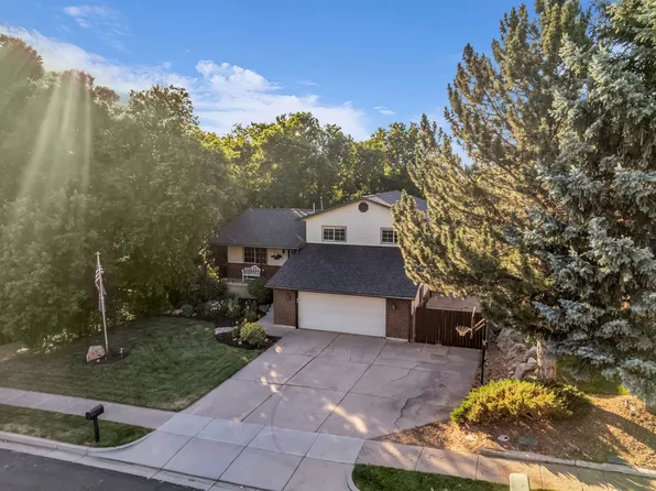 2600 Deer Run Dr, Ogden, UT 84405