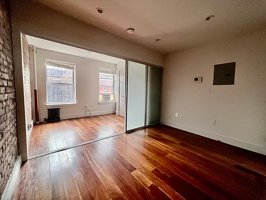 Rented by Keller Williams NYC | media 3