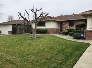 989 Briarcrest Way, Sacramento, CA 95831