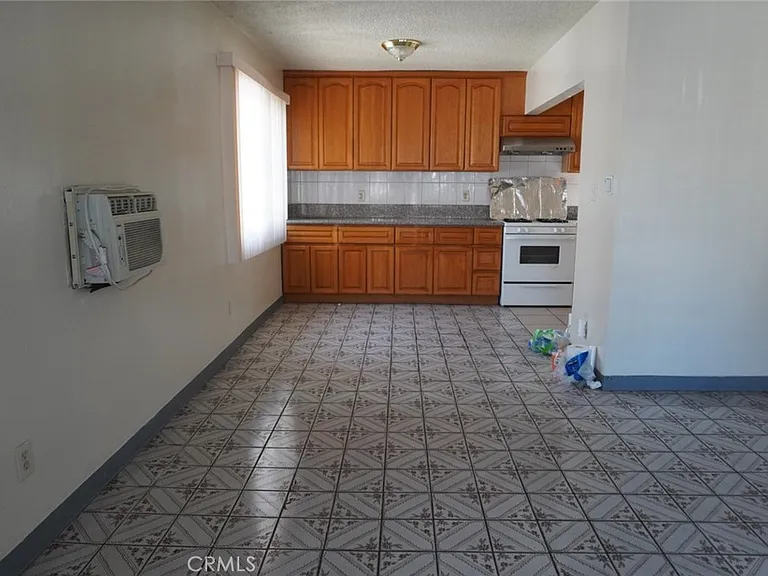 3509 Marmion Way — Photo 9