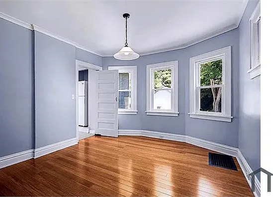 443 N Hinkley Ave — Photo 16