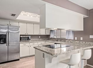 8434 N 54th Dr, Glendale, AZ 85302