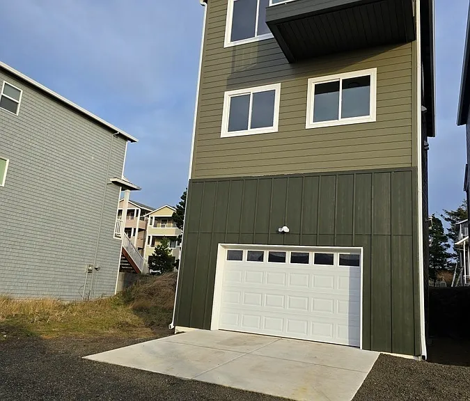 140 Reeder St — Photo 22