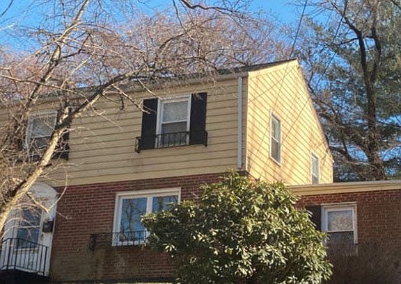2nd image of 6721 Knollbrook Dr