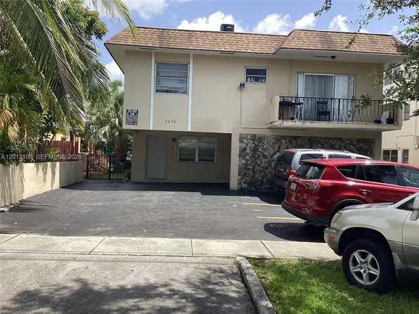 2079 NE 167th St #1, Miami, FL 33162