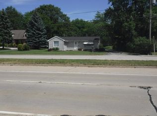 7855 Green Bay Rd, Kenosha, WI 53142