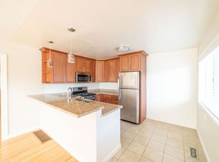 490 42nd Street, Oakland, CA 94609