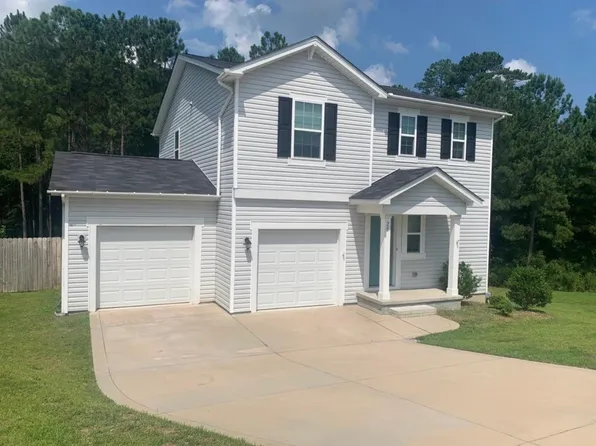 28 Hazel Oak Ct, Lillington, NC 27546