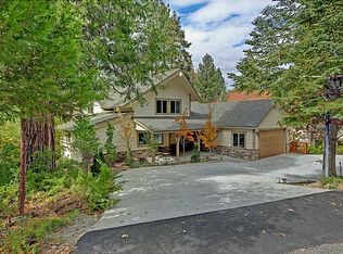 466 Golf Course Rd, Lake Arrowhead, CA 92352