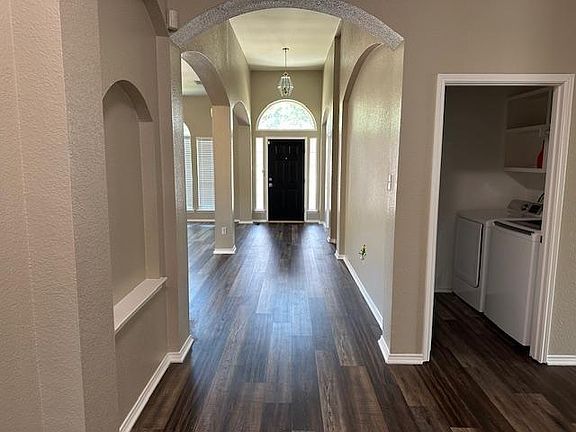 5th image of 5400 Rockwood Dr