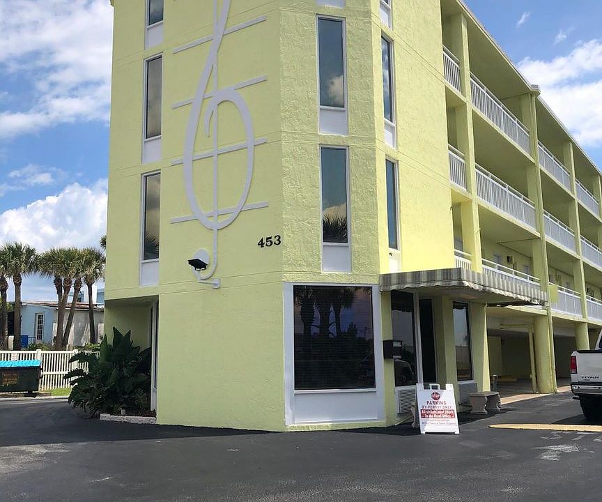 1st image of 453 S Atlantic Ave #401