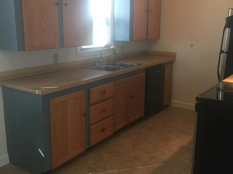1160 Bayview Rd — Photo 1