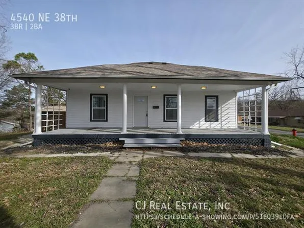 4540 NE 38th St, Kansas City, MO 64117