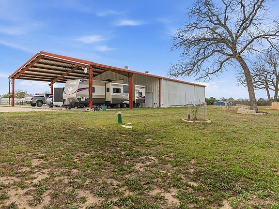 4th image of 2187 Highway 290 E