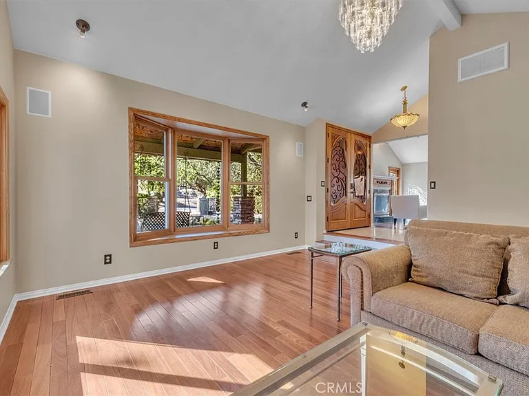 9824 Baden Ave — Photo 19