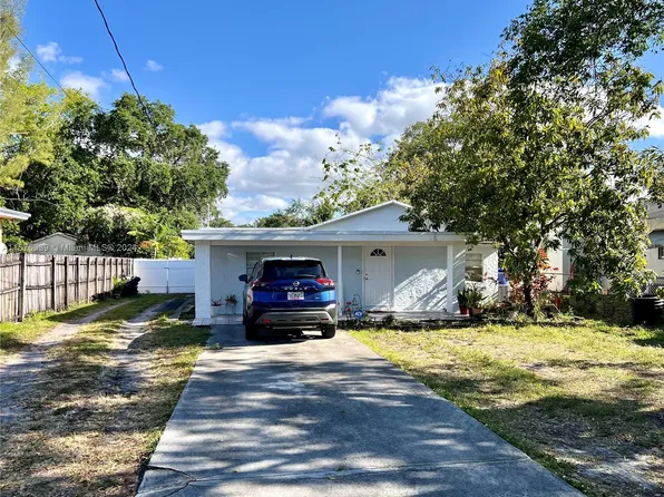5803 Buchanan St, Hollywood, FL 33021