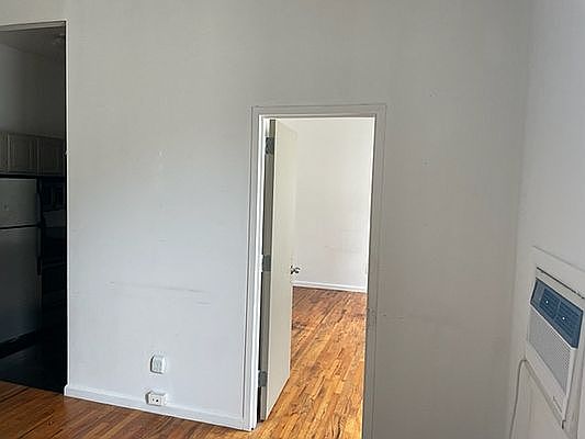 4th image of 121 Avenue D #4F
