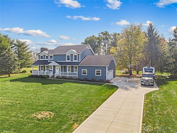3rd image of 4611 Laura Marie Dr