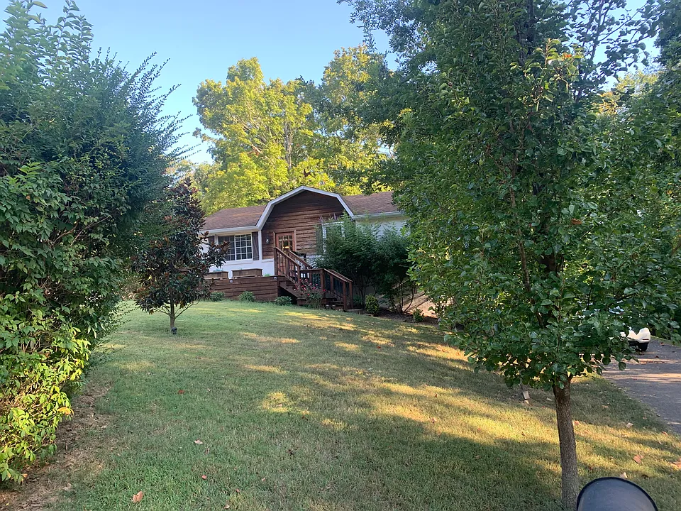 7214 Timberlane Dr