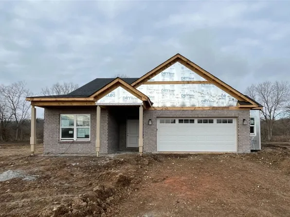 815 W Arlington St, Trenton, OH 45067