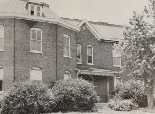 520 N Main St, Harrodsburg, KY 40330