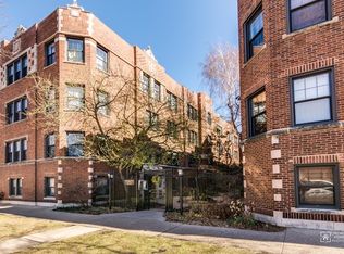 5465 S Ingleside Ave APT 2E, Chicago, IL 60615