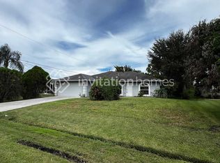 639 SE Dean Ter, Port Saint Lucie, FL 34984