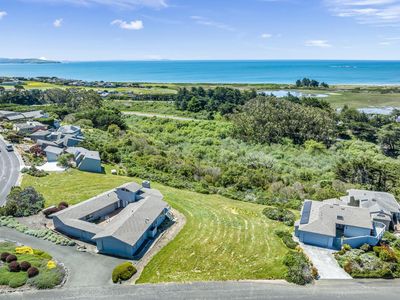 190 Starboard Court, Bodega Bay, CA, 94923