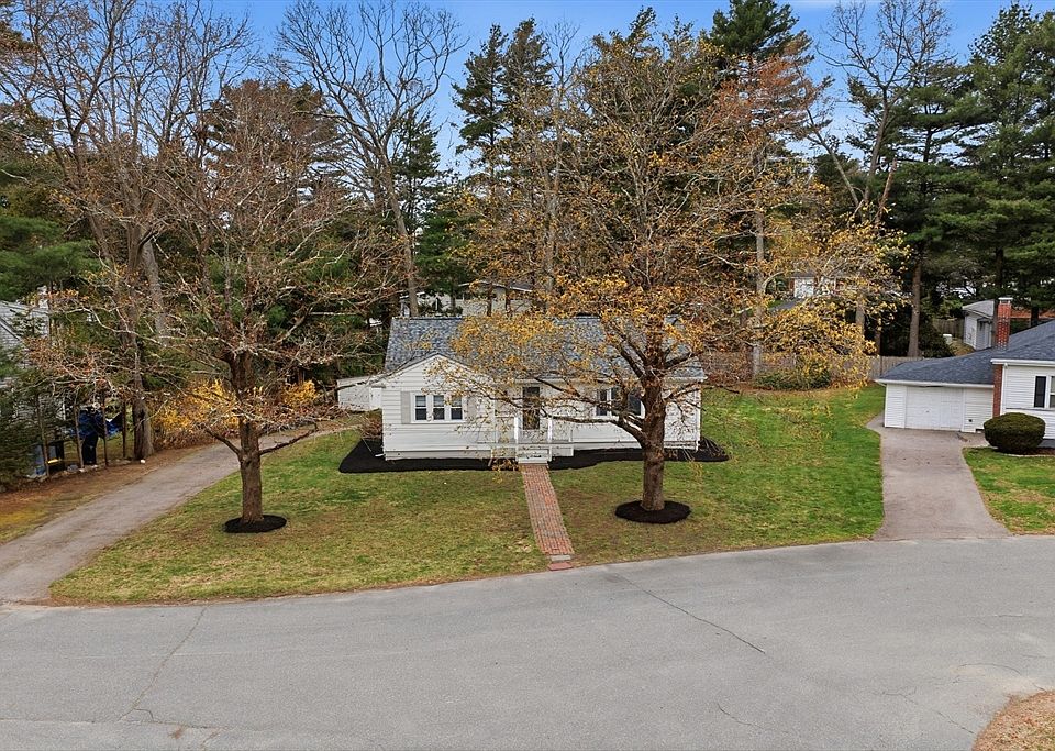 1st image of 22 Circle Dr