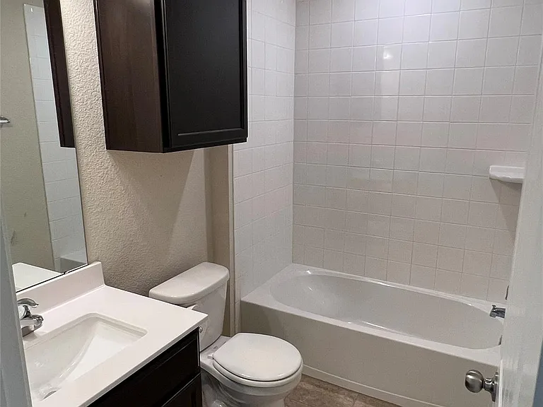 1140 Ibis Falls Loop — Photo 4